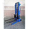 Apilador manual 1.000 Kg a 2.500 mm