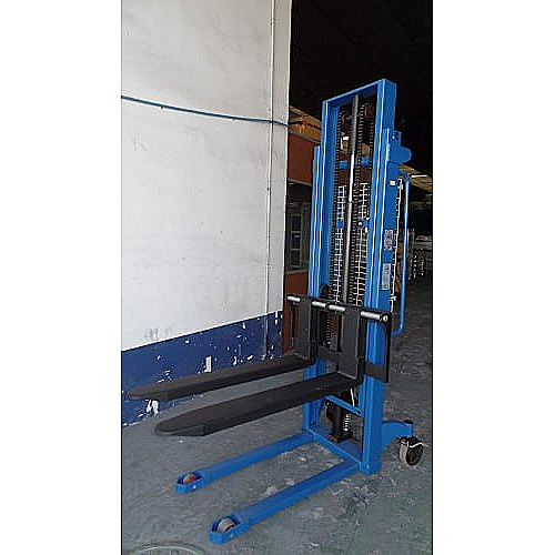 Apilador manual 1.000 Kg a 2.500 mm - 0